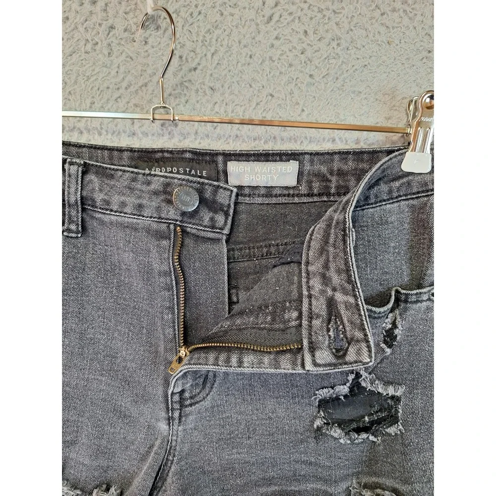 Aeropostale High Waisted Shorty Womens 10 (Fits 33W) Black Denim Cutoff Distress
